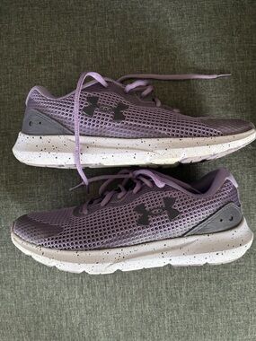 Under Armour Running Shoes